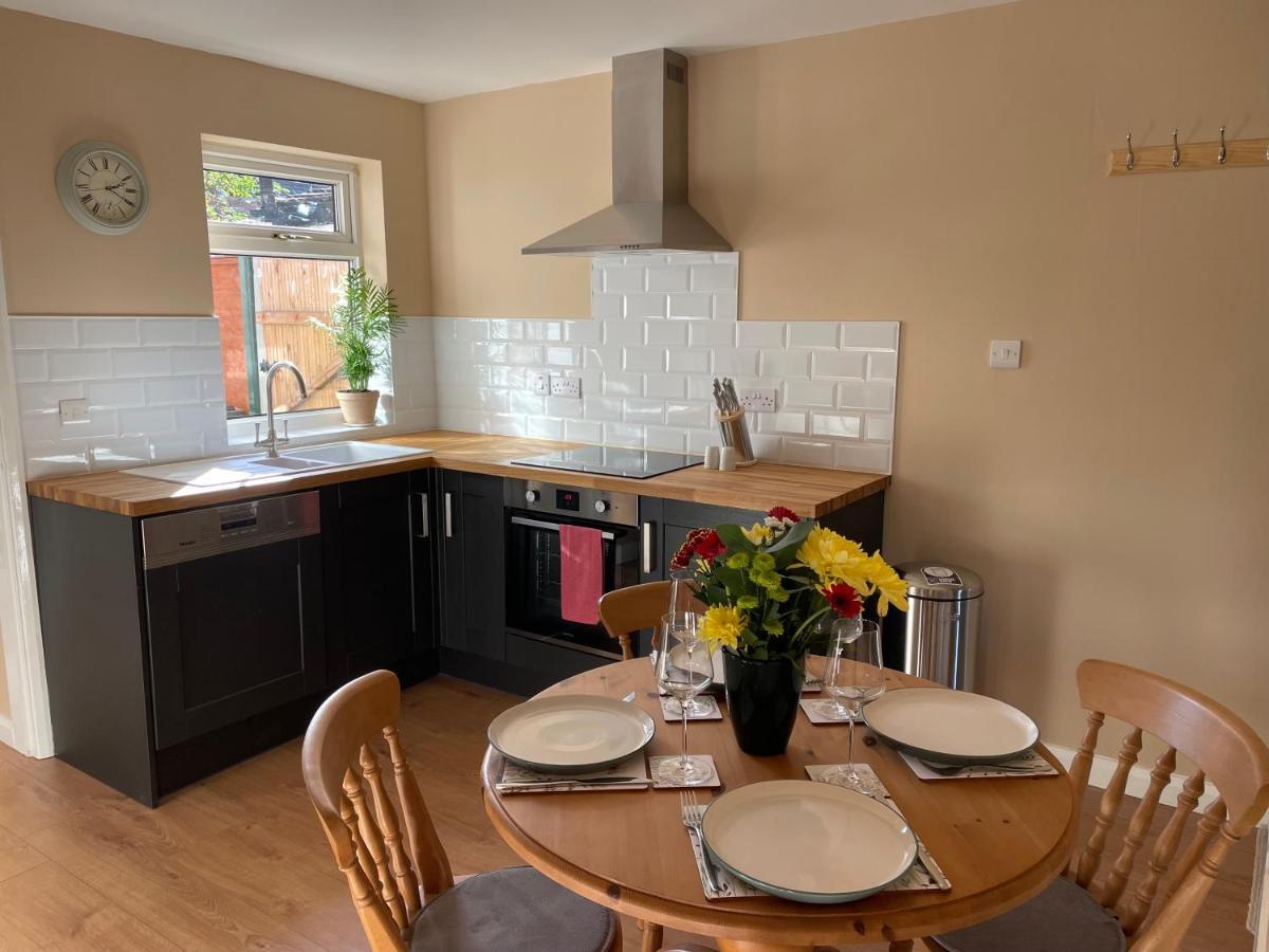 Rasen Cottage Burton  Buitenkant foto